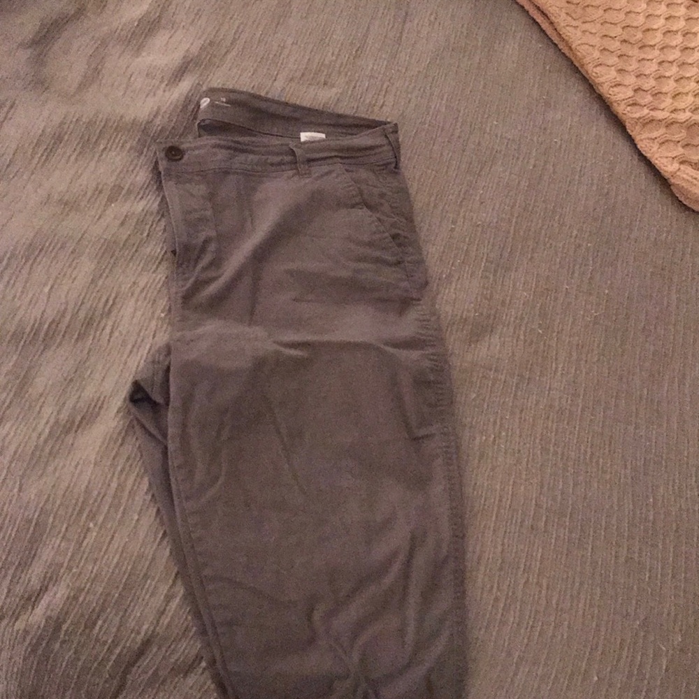 Old navy pixie chinos!